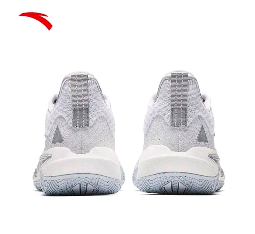 カイリー アンタ ANTA Kai 1ホワイト バスケットボールシューズ