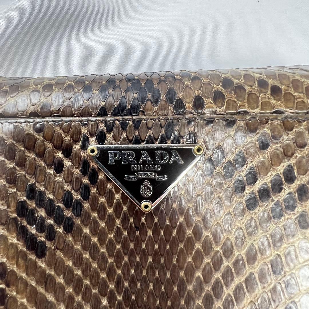 小物 PRADA python leather compact wallet