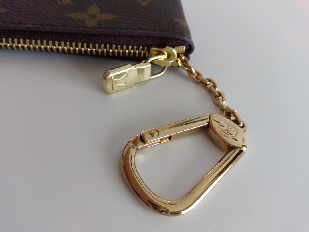 ルイヴィトン モノグラム ポシェットクレ M62650