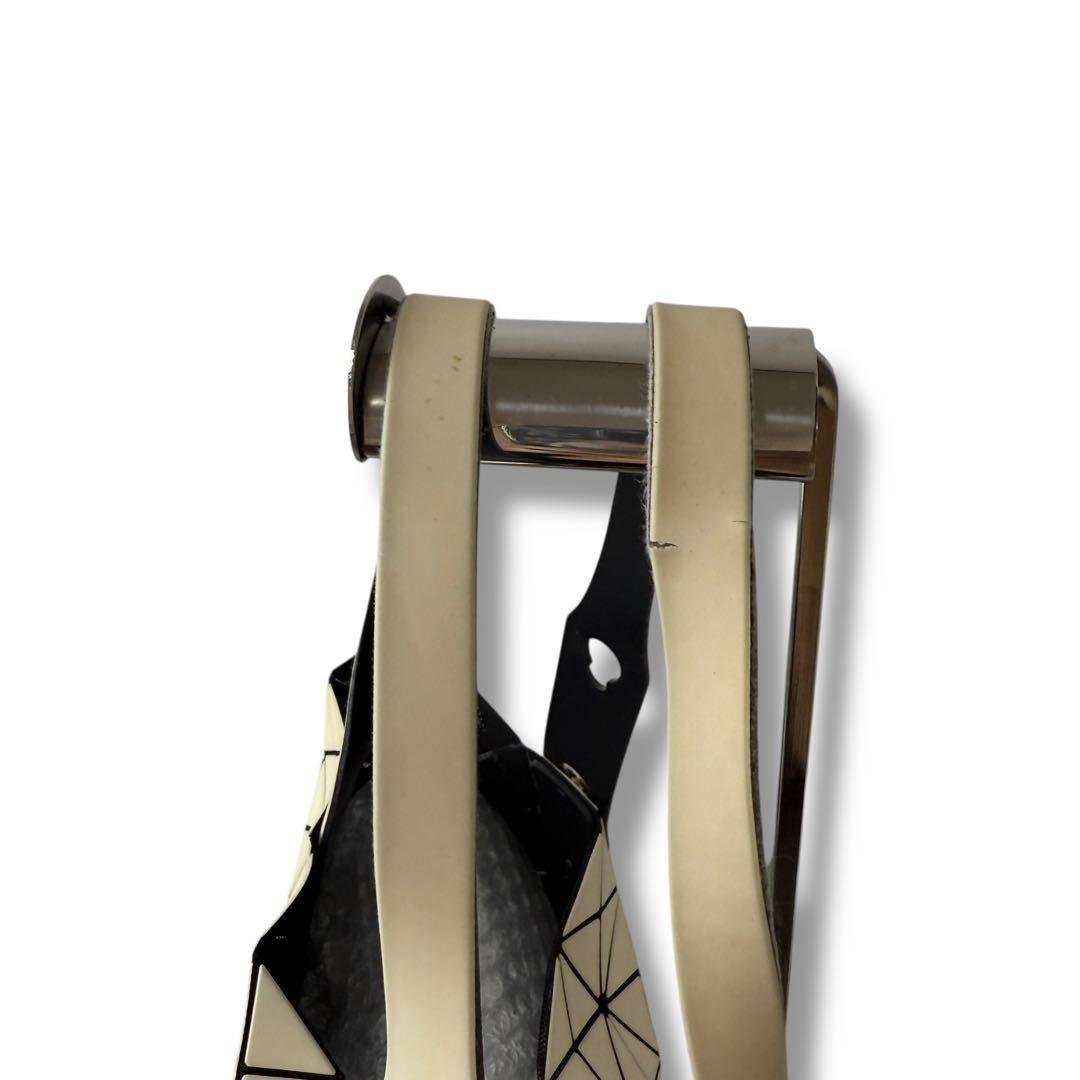 BAOBAO イッセイミヤケ 1146 ハンドバッグ アイボリー