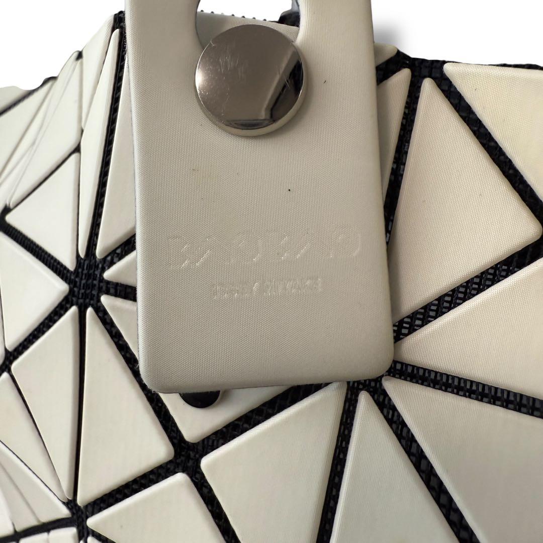 BAOBAO イッセイミヤケ 1146 ハンドバッグ アイボリー