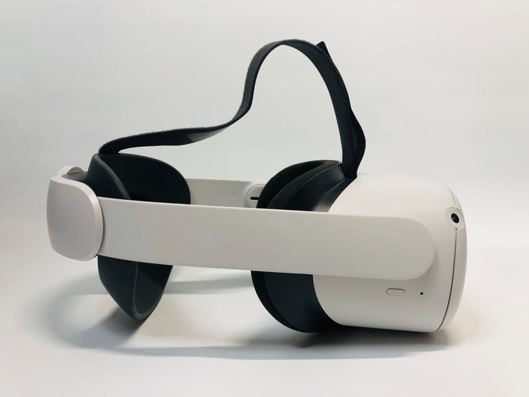 【匿名配送】 Quest 2 128GB VRヘッドセット【中古】