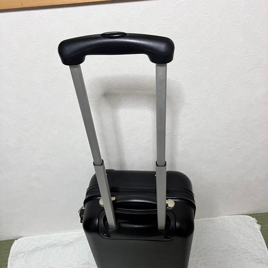 【希少】サンリオ(SANRIO) ハローキティ キャリーバッグ(リボン)