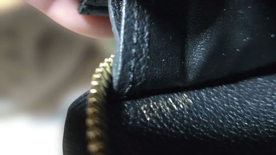 Louis Vuitton アンプラントジッピーウォレット★ブラック長財布