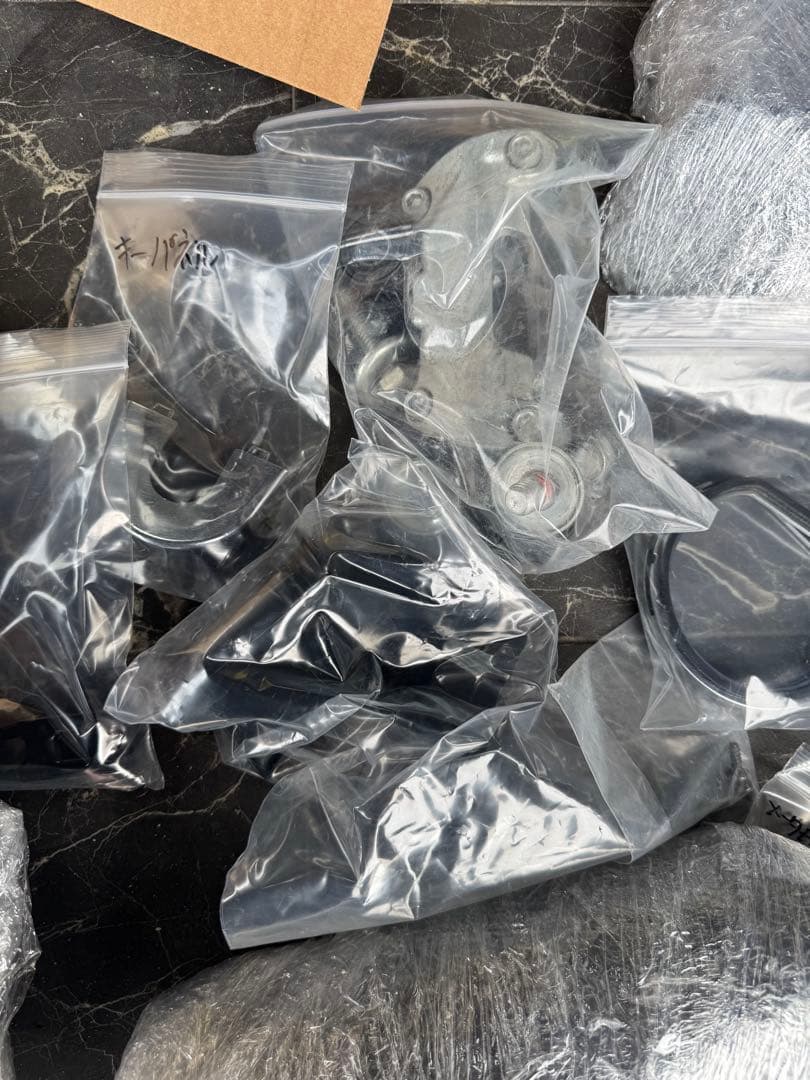 ハーレー　ロードグライド　FLTRX メーター　グロスブラック