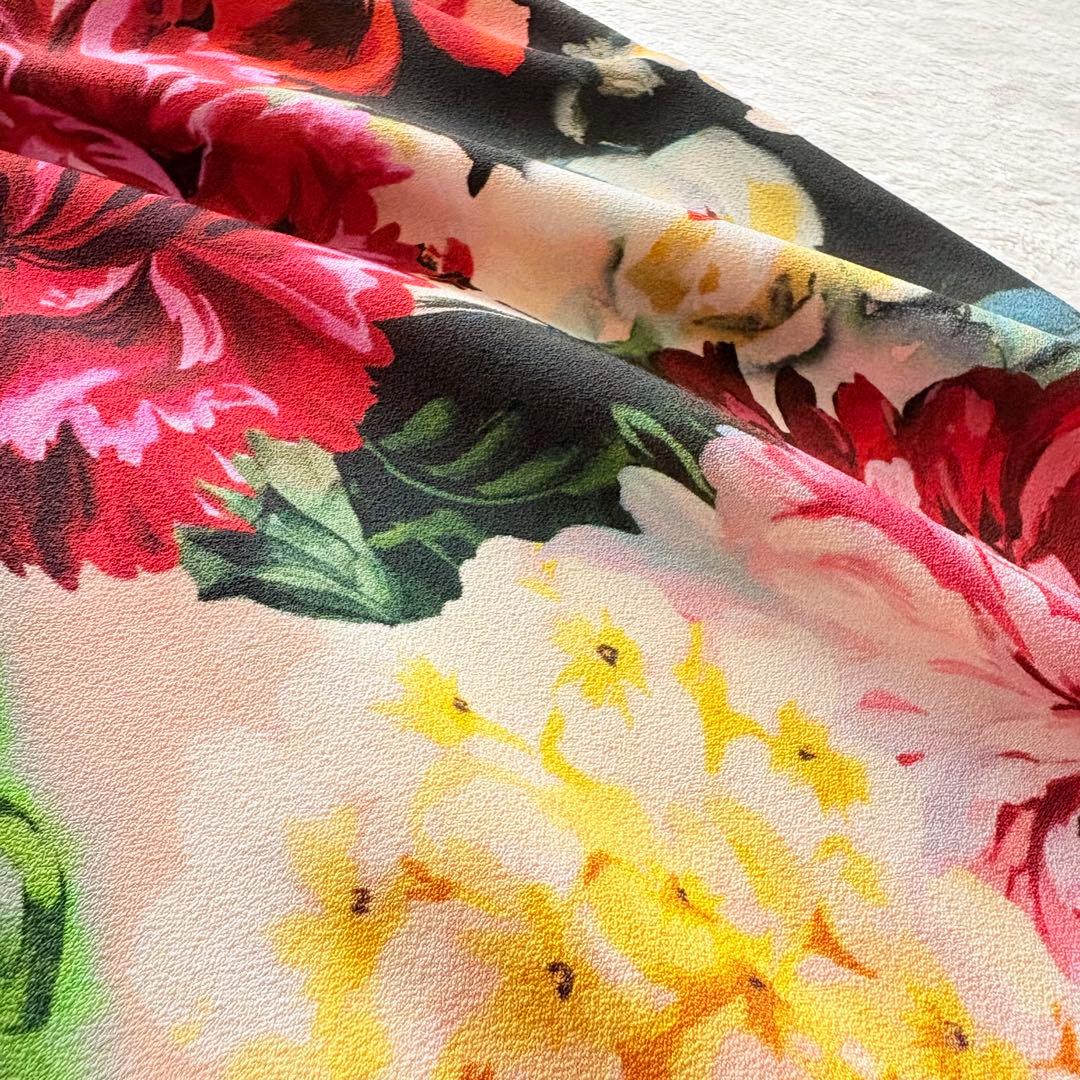 近年モデル　美品　ドルチェ&ガッバーナ 花柄ワンピース 36 フローラル