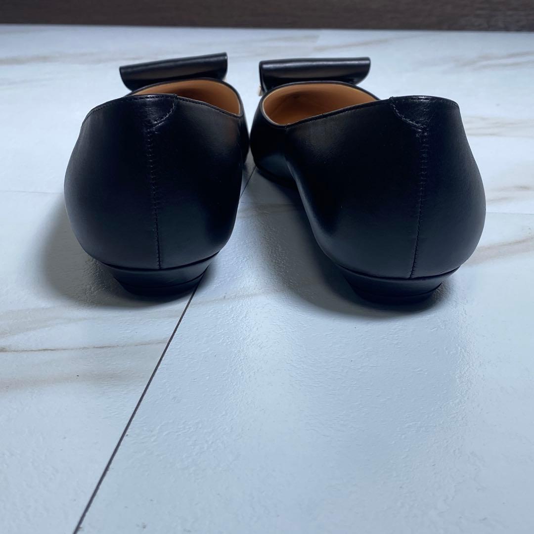 完売品♡ダイアナ メタルプレート ポインテッドトゥ フラットパンプス