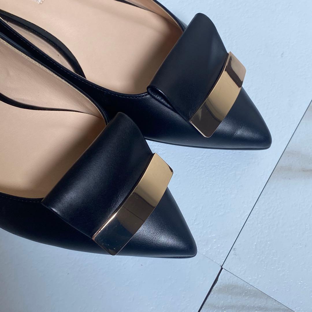 完売品♡ダイアナ メタルプレート ポインテッドトゥ フラットパンプス