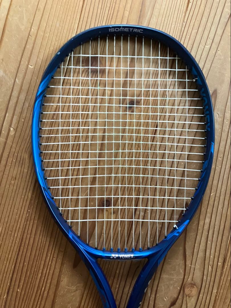 国内正規品　ヨネックス　イーゾーン　105 G2 ダブルス最強！