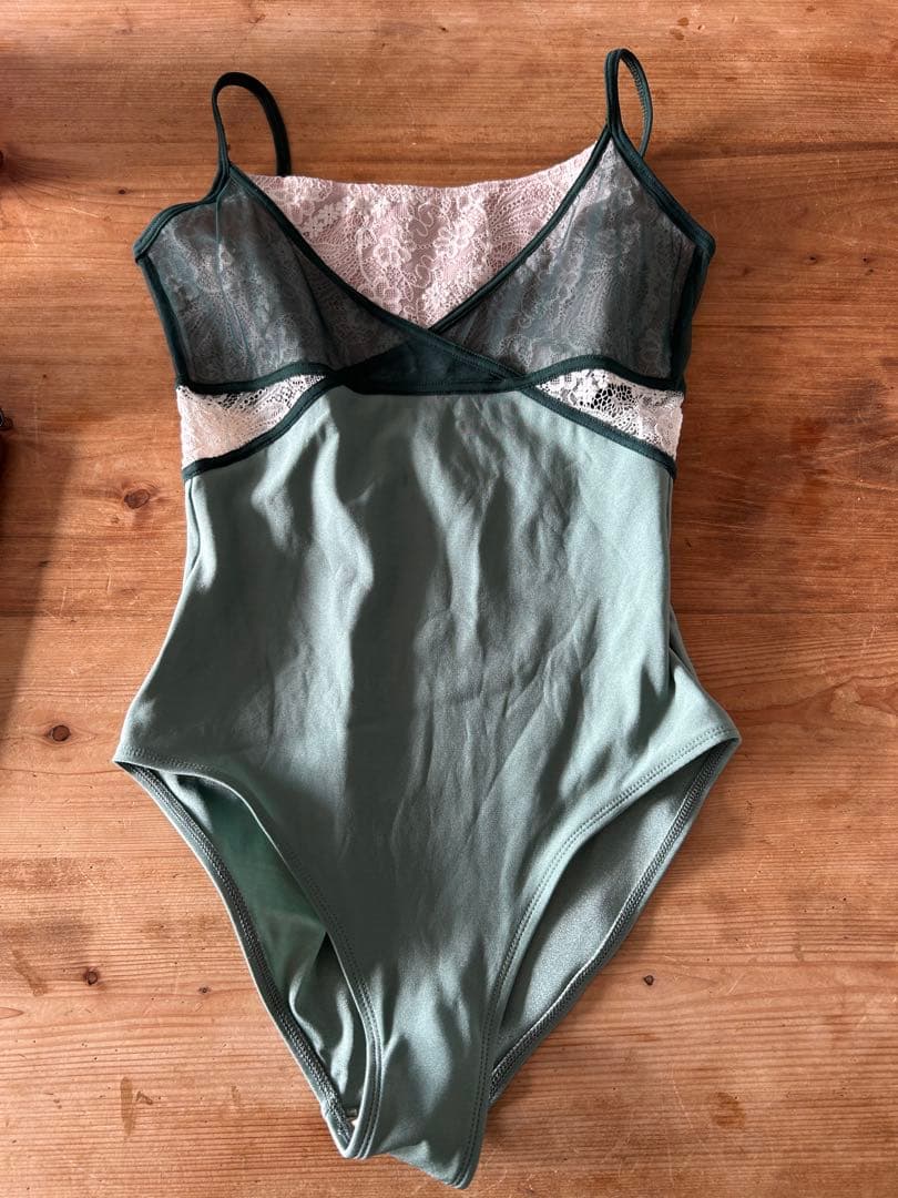 美品デラロミラノ DellaLoMILANO⭐︎ブリジット・レオタードMサイズ