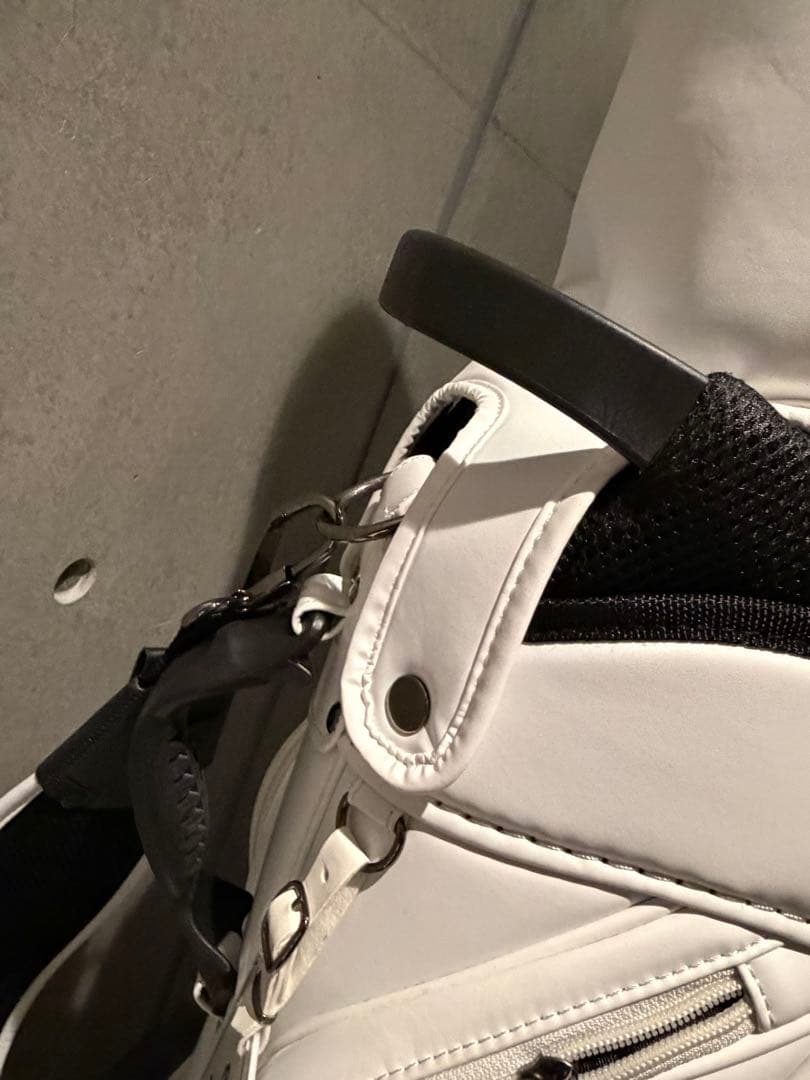 【匿名配送】CALLAWAY ホワイトキャディバッグ　直取OK