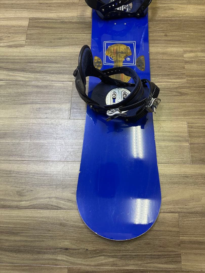 スノーボード TRICKBOARDS 138cmビンディング　S/M？