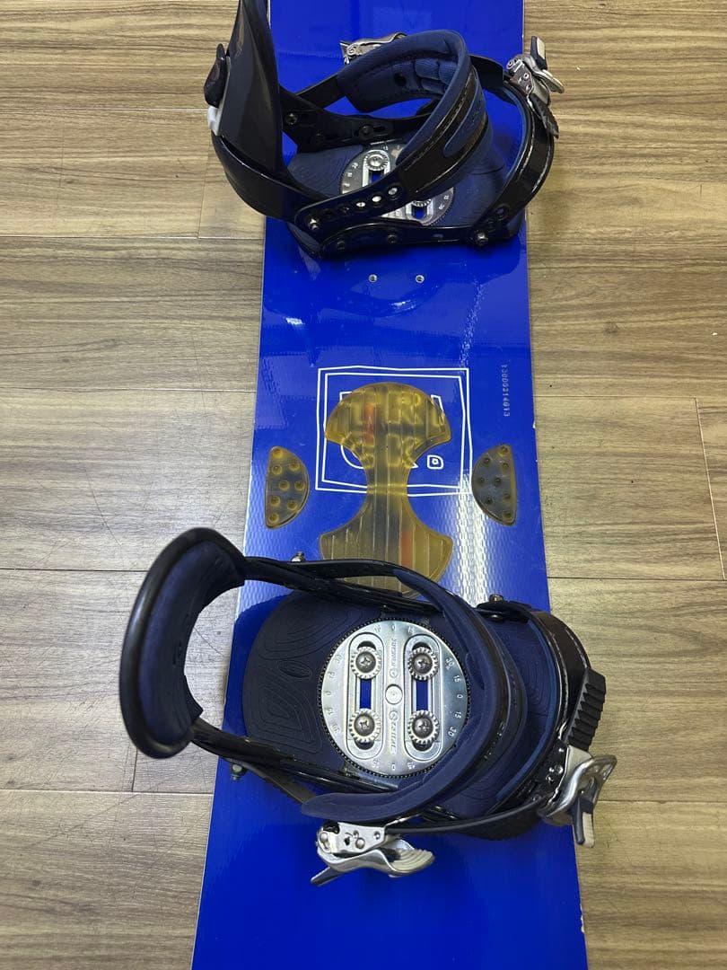 スノーボード TRICKBOARDS 138cmビンディング　S/M？