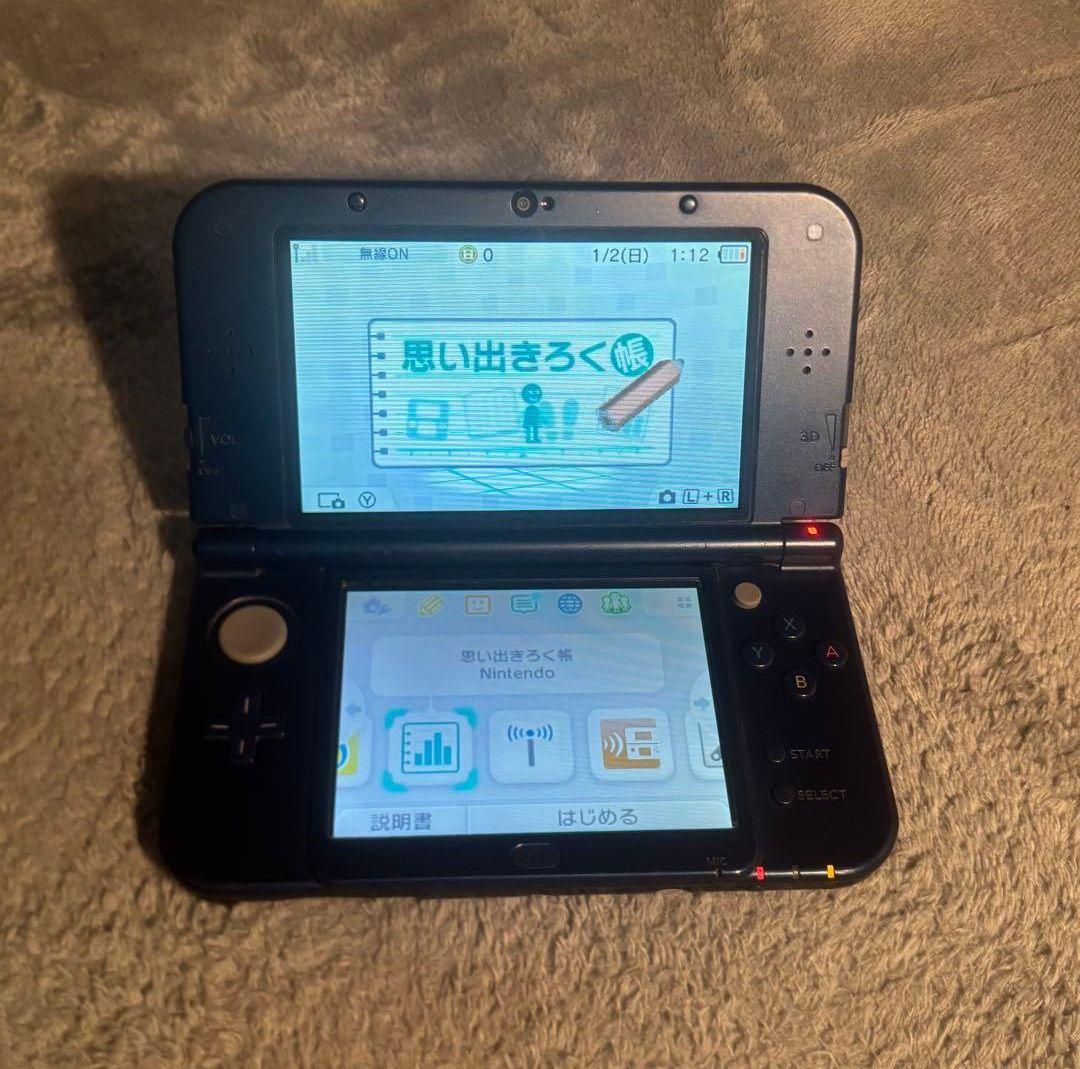 NEW　Nintendo　3DS　LL　　ニンテンドー　ネイビー