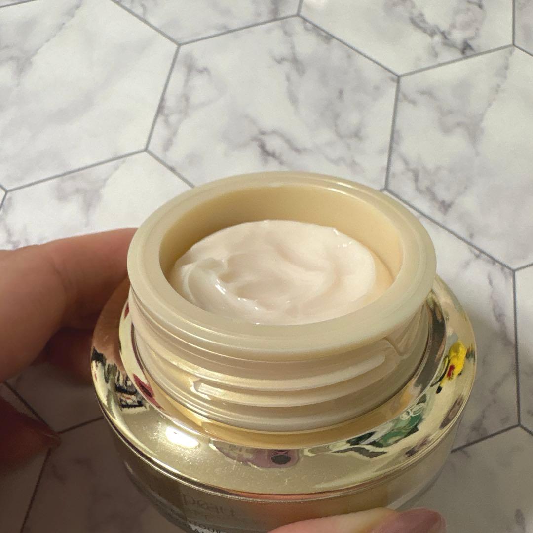 のむりん様 クレドポーボーテ クレームイユーS