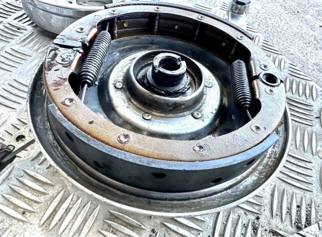 V-TWIN製74スプリンガー ドラムブレーキ クロームセット シングルカム仕様