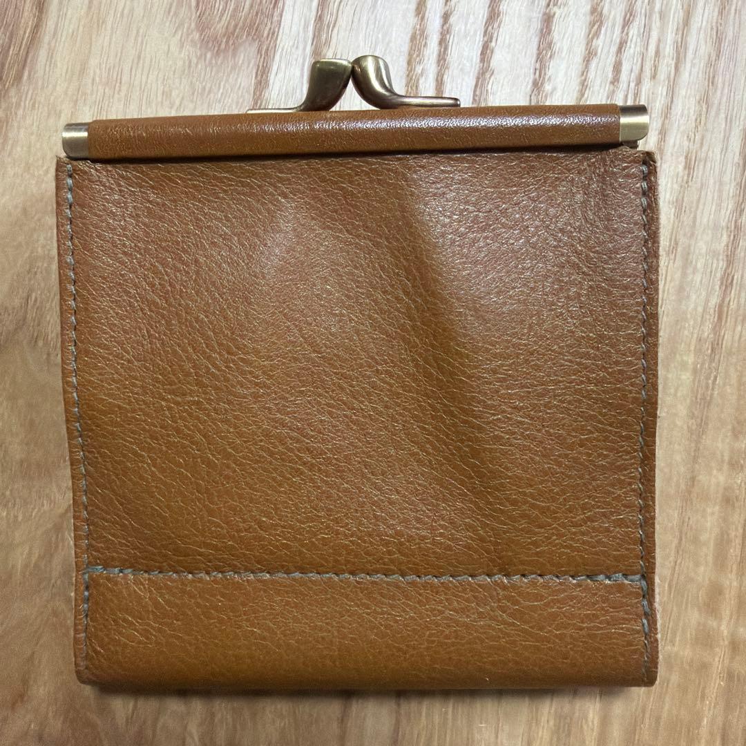 ILBISONTE二つ折り財布