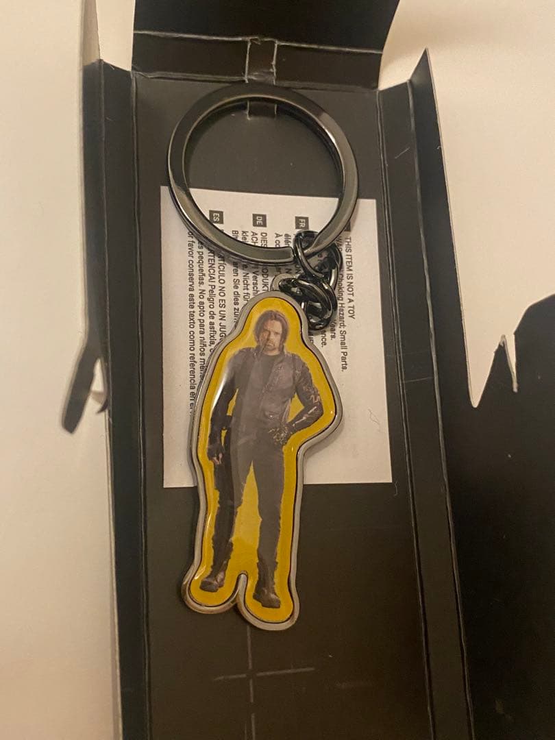 バ*ー様 【バッキー】サンダーボルツ　IMAXポスター　キーリング　プレスシート