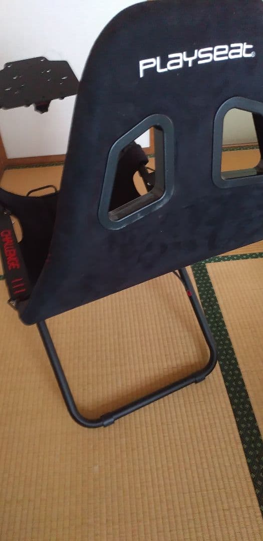 Playseat Challenge レーシングシート