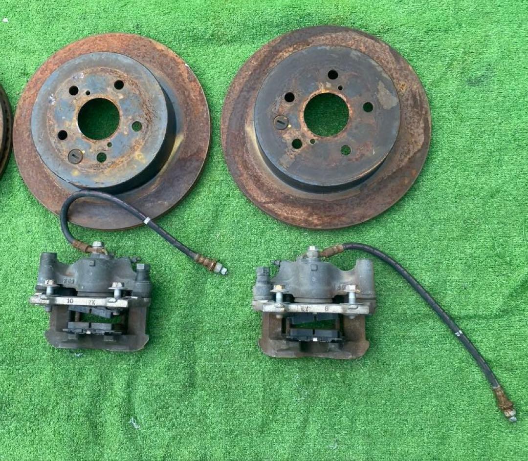 トヨタ　200クラウン　リアキャリパーのみ