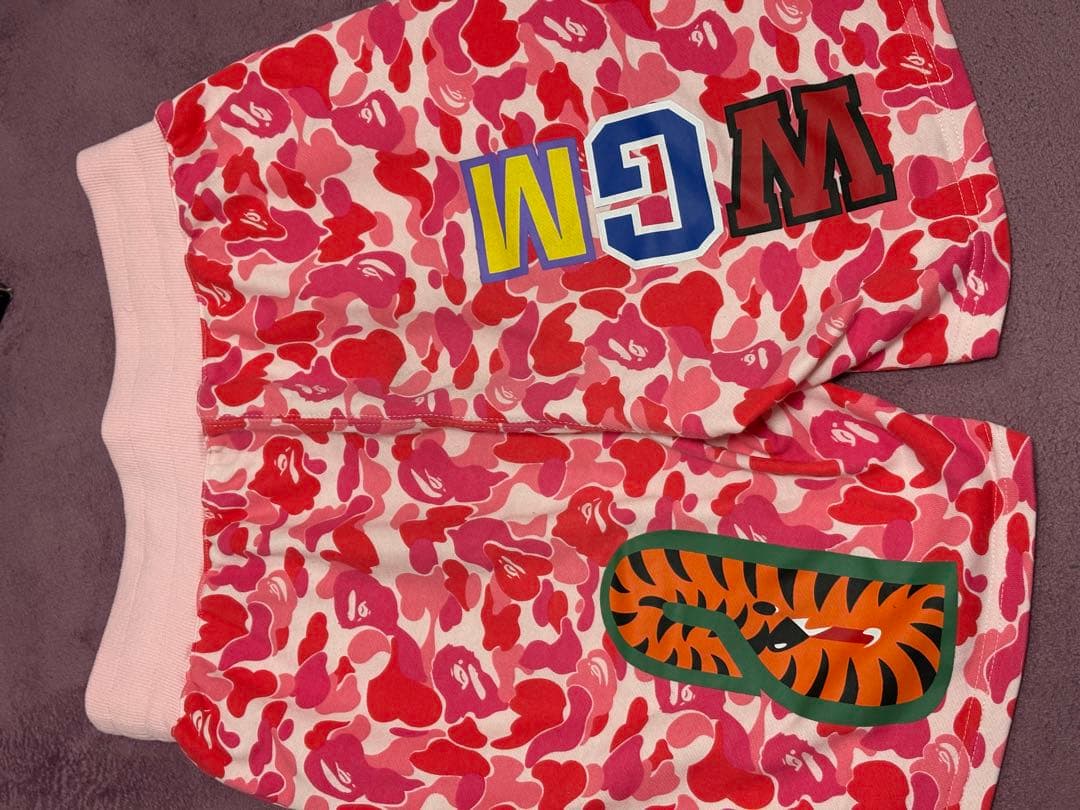 A BATHING APEショートパンツシャー ク ABC CAMO