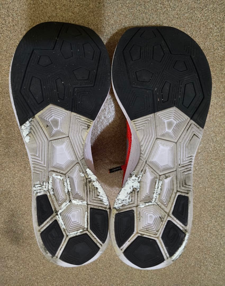 ★まとめ買い20%オフ★中古 NIKE Vaporfly Next 4％