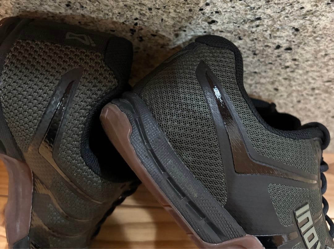 inov8 f-lite 235 イノヴェイト　 inov-8 メトコン