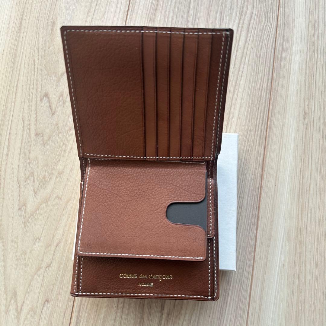 COMME des GARÇONS 二つ折り財布 ブラウン新品未使用内側傷あり