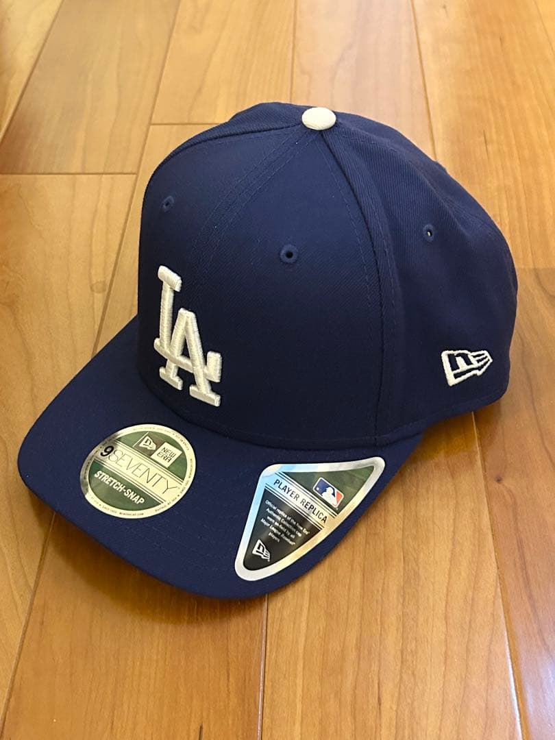 新品 ドジャース2025ポストシーズン ニューエラ9SEVENTYキャップ