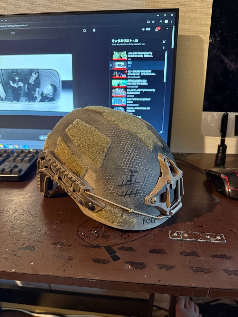 FMA製REVISIONタイプCAIMANバリスティック ヘルメットLサイズ