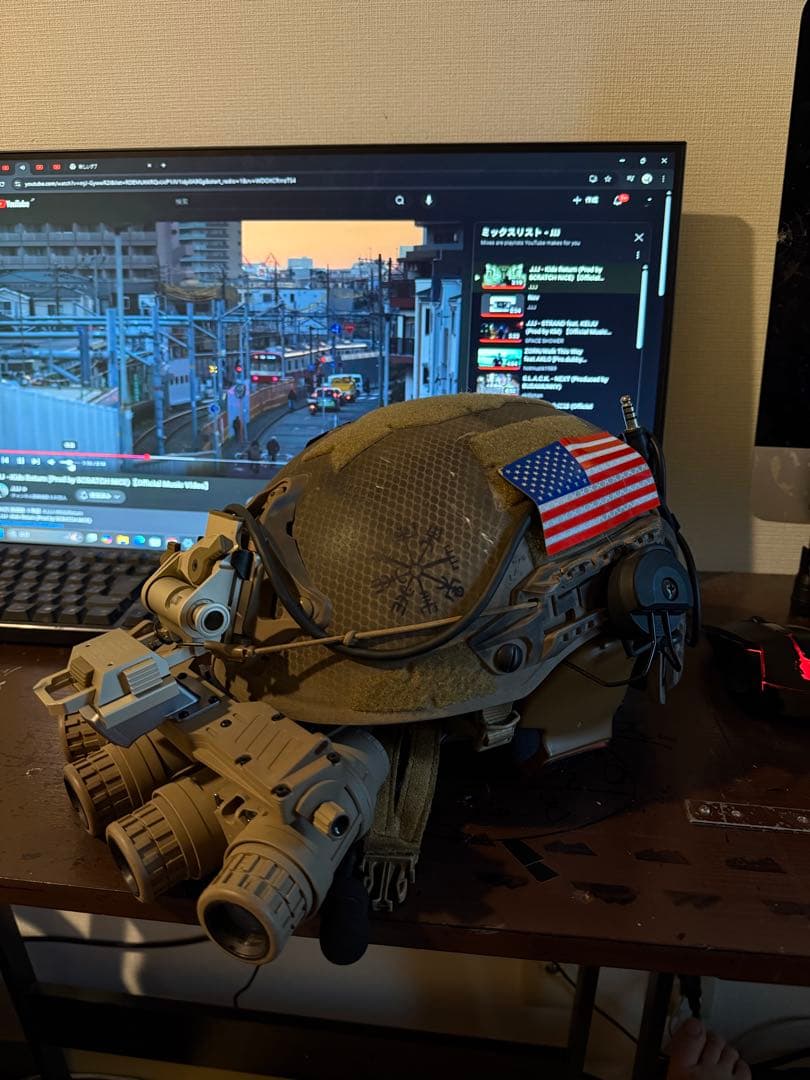 FMA製REVISIONタイプCAIMANバリスティック ヘルメットLサイズ