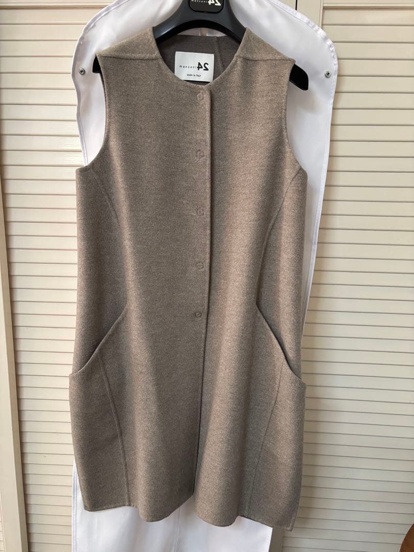 極美品　manzoni24 ロングジレ 38