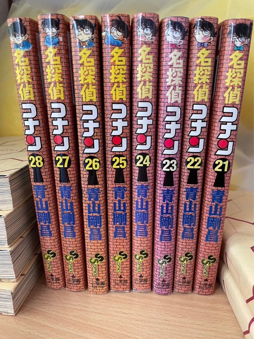 名探偵コナン　初版本　1巻〜28巻・53・54・59巻　映画本9冊　特別編7冊