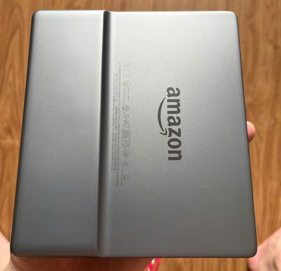 Kindle Oasis 第10世代 32GB WIFI 広告なし　美品