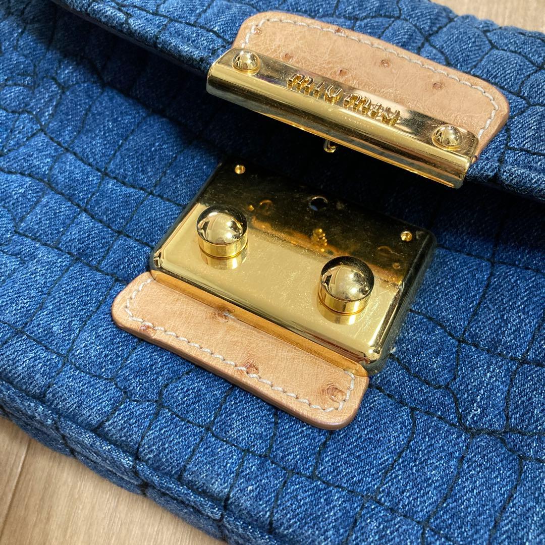 miu miu ネイビーショルダーバッグ
