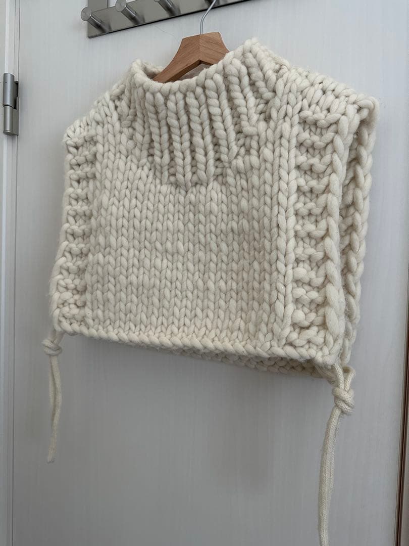 OUT OF FRAME HAND KNIT VEST フレームワーク