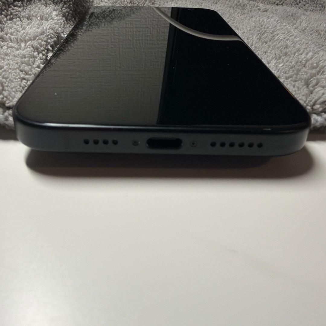 【美品】iPhone15Plus256GBブラック SIMフリー 94%