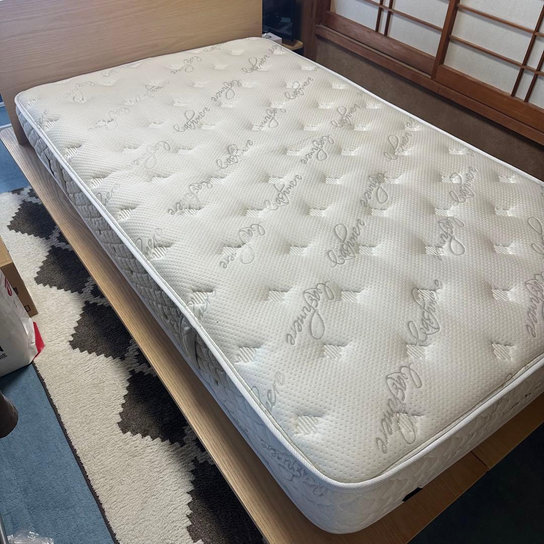 コアラ セミダブル ベッドフレーム 日本ベッド マットレス