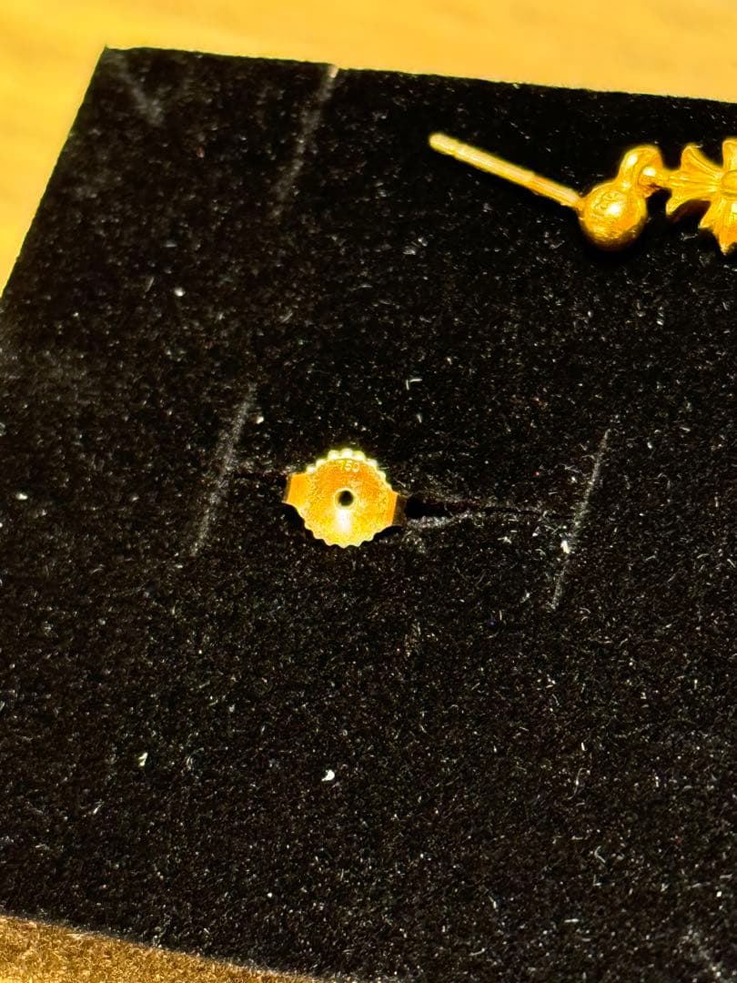 Chrome hearts tiny ピアス　ゴルド 22k