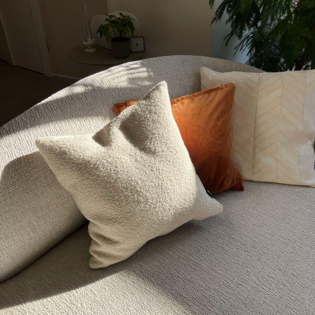 ボーコンセプト ブークレ　クッション