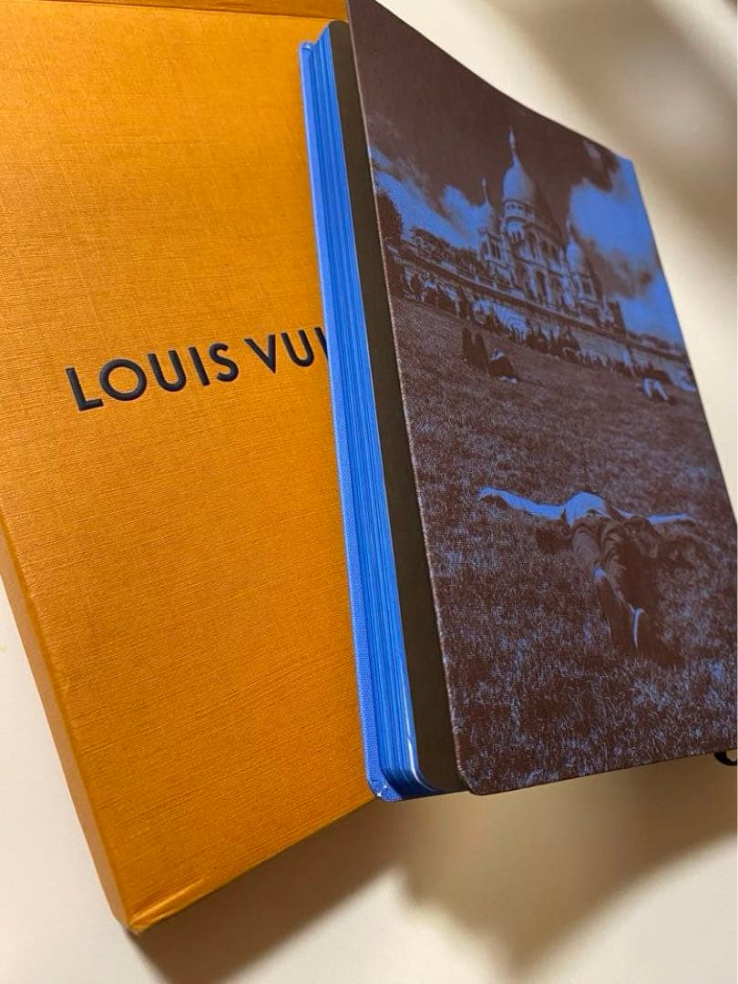 地図・旅行ガイド Louis Vuitton city guide