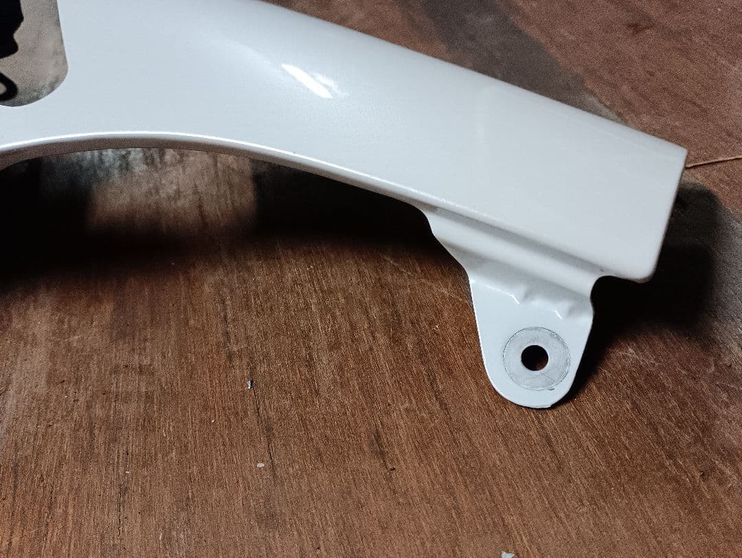 イ*ー様 トヨタ・ハイエース200系　コーナーパネル