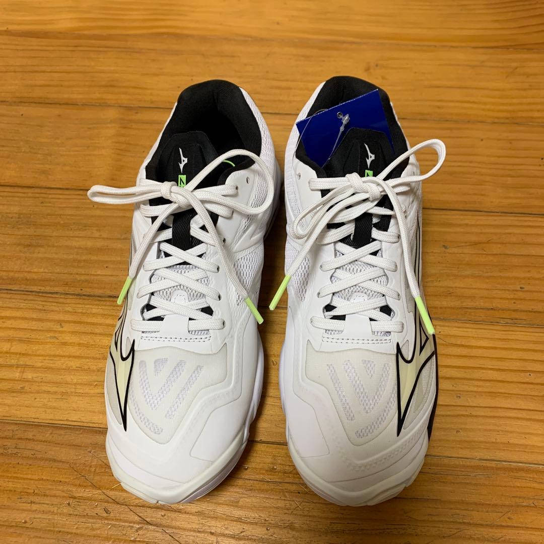 ミズノ　ウェーブライトニングZ7 25cm 新品　バレーボールシューズ