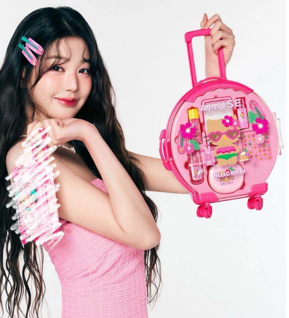 【新品】AMUSE 日焼けキティフルメイクキャリー ケース ブルベセット