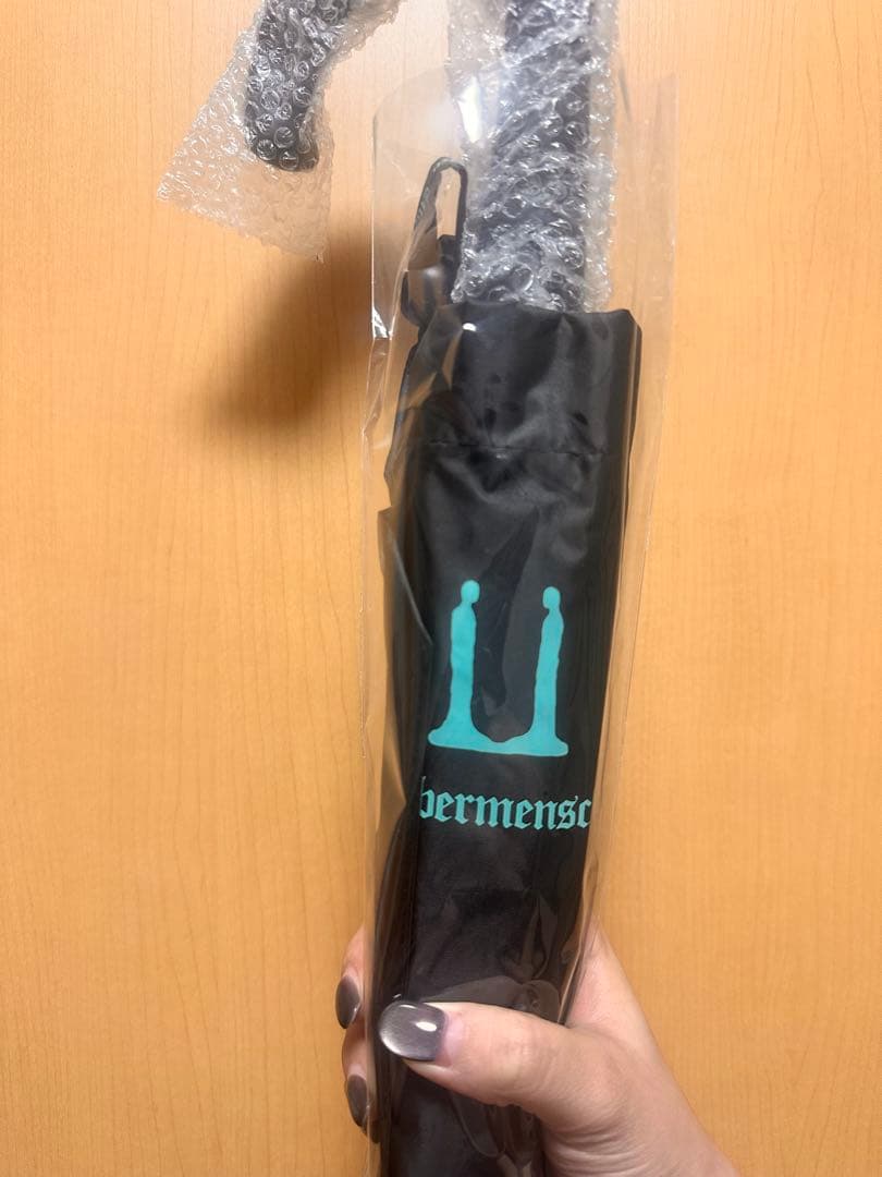 新品G-DRAGON Ubermensch OSAKA 展示会限定傘　GD