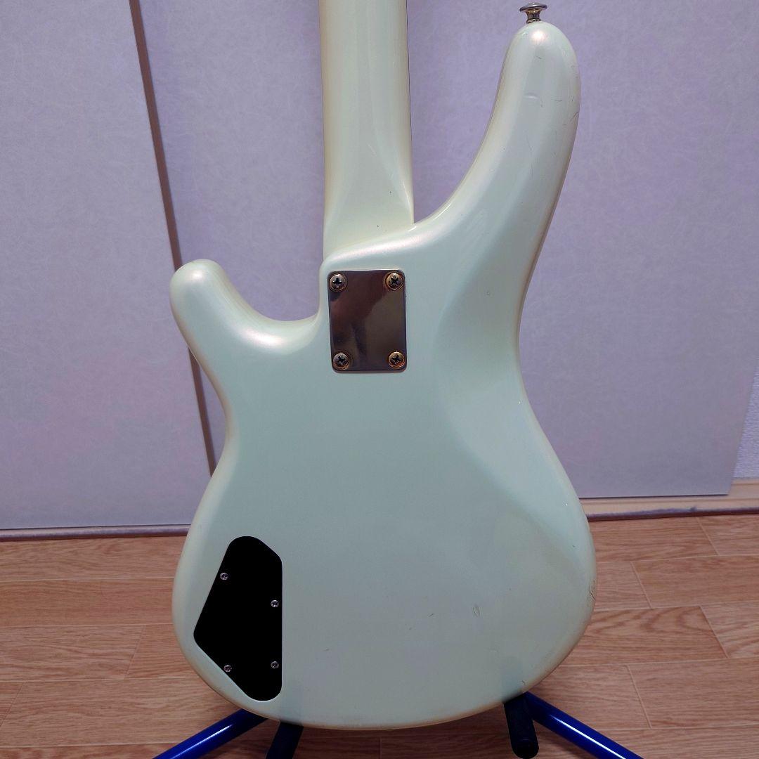 YAMAHA Motion Bass II（MB-II）ホワイトカラー