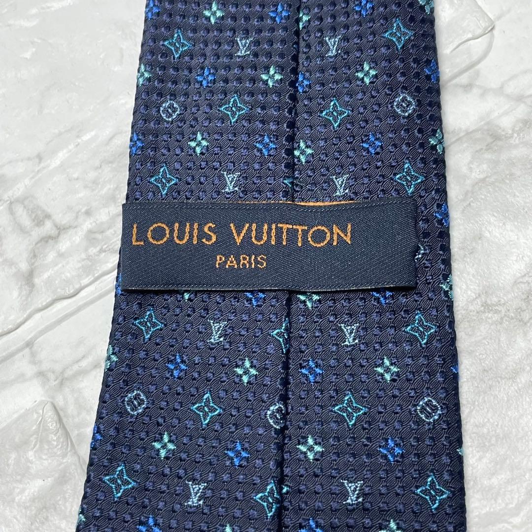 ルイヴィトン　LOUIS VUITTON ネクタイ　モノグラム　ブルー　刺繍