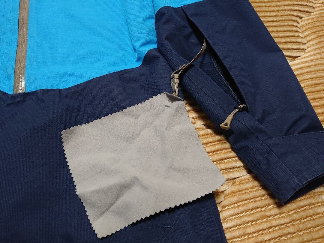 ノースフェイス GORETEXスノーウェア