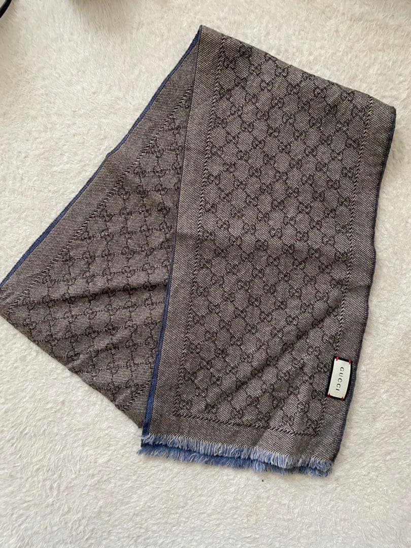 Gucci GGパターン マフラー グレー/ダークブルー