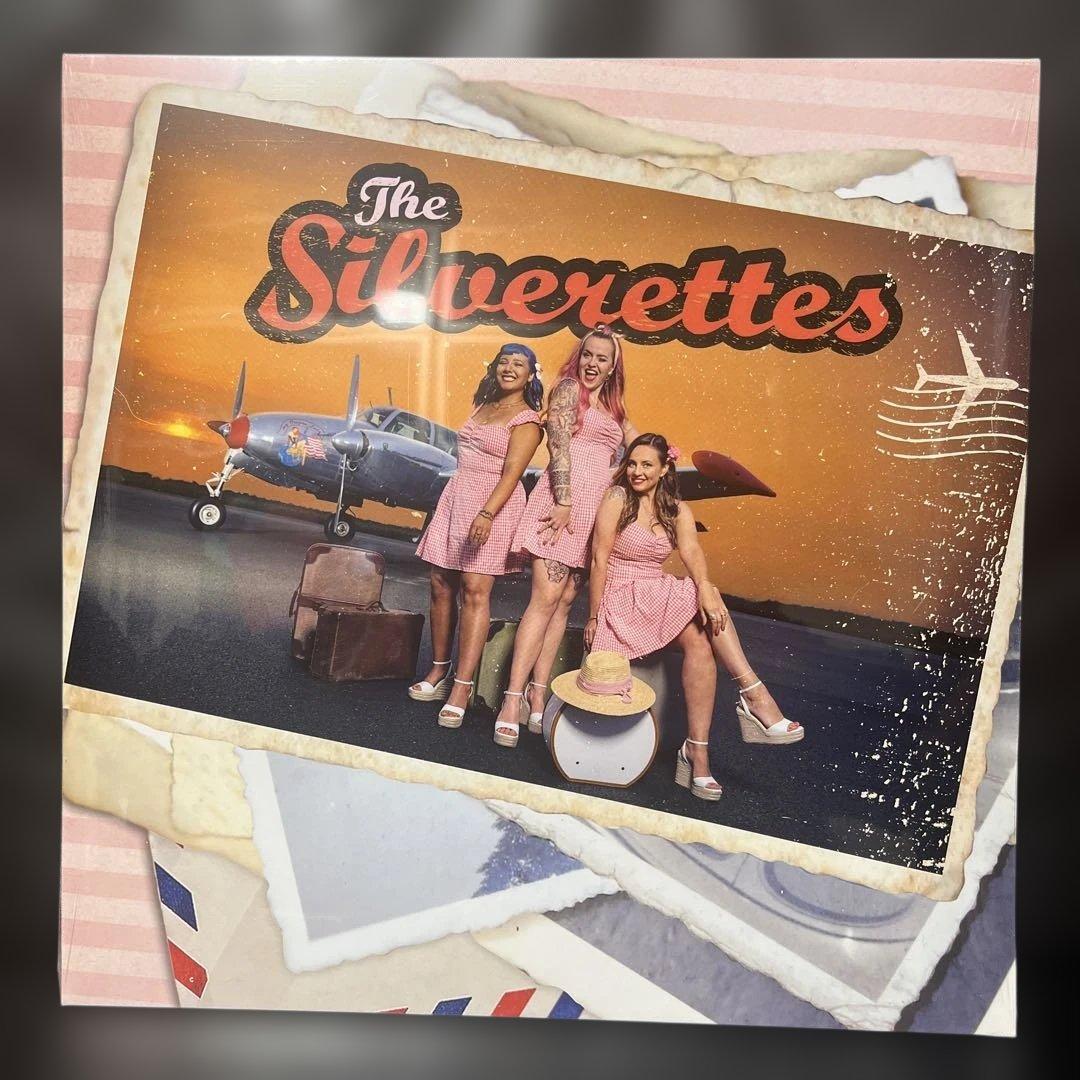 The Silverettes Go International レコード